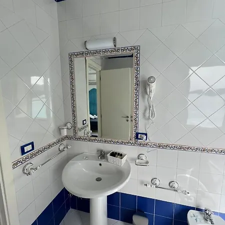 Residenza Mare Di Sotto Sorrento Holiday home Meta