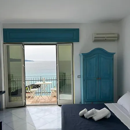 Residenza Mare Di Sotto Sorrento * Meta