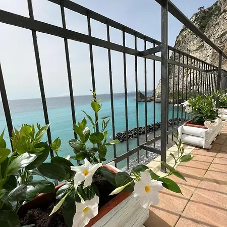 Holiday home Residenza Mare Di Sotto Sorrento Meta