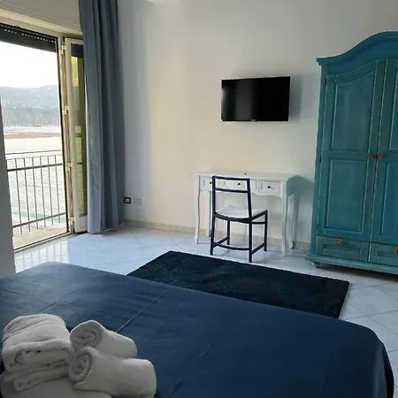 Holiday home Residenza Mare Di Sotto Sorrento